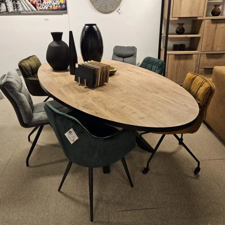 Eettafel Scarlet Ovaal 200cm